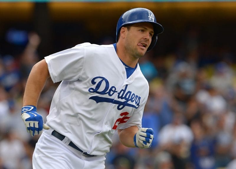 Dodgers News: Chris Heisey Clears Waivers, Becomes Free Agent