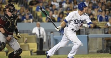 Dodgers News: Chase Utley Officially Re-signs On 1-year Contract