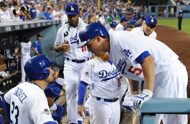 Dodgers News: Dave Roberts Praises Adrian Gonzalez And Corey Seager