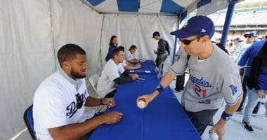 Dodgers News: Fanfest Autograph Session Tickets And Vip Experiences Information