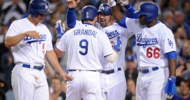 Yasmani Grandal’s Grand Slam Completes Dodgers’ Comeback Victory
