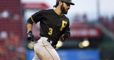 Mlb Rumors: Sean Rodriguez Agrees To Contract With Braves