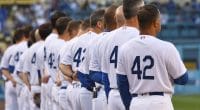 Dodgers-lined-up-2017-jackie-robinson-day