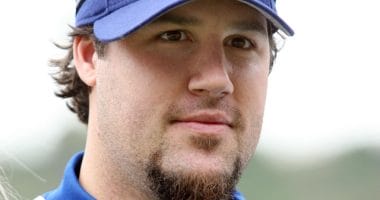 Eric Gagne, ex-LA Dodger, signs with Ducks - Newsday