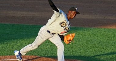 Dodgers Top Pitching Prospect Yadier Alvarez Blown Away In Windy Quakes Debut