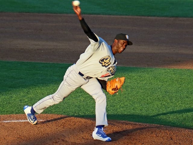 Dodgers Top Pitching Prospect Yadier Alvarez Blown Away In Windy Quakes Debut