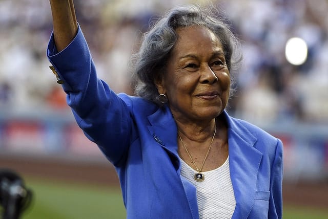 Dodgers News: Jackie Robinson’s Widow, Rachel, Named Recipient Of Buck O’neil Lifetime Achievement Award