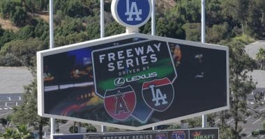 Dodger-stadium-freeway-series