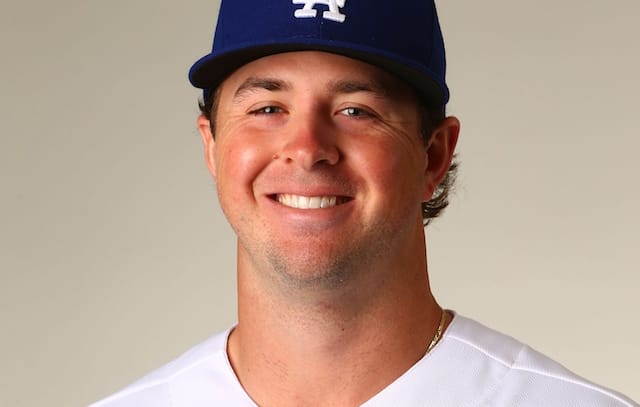 Dodgers to call up catcher Kyle Farmer from OKC