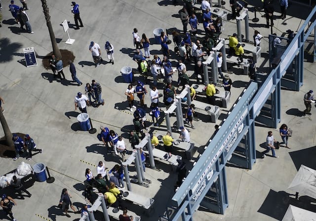 Dodgers fans, Dodger Stadium entrance