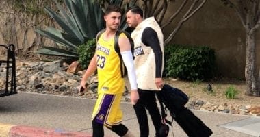 Los Angeles Dodgers teammates Cody Bellinger and Joe Kelly dress up as LeBron James and Taco Tuesday
