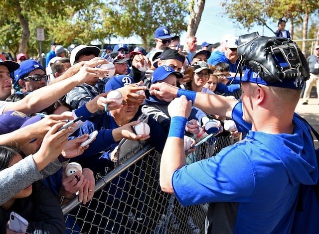 Dodgers, Angels Accomodate Autograph Fans at Spring Training 2015 - Sports  Collectors Digest