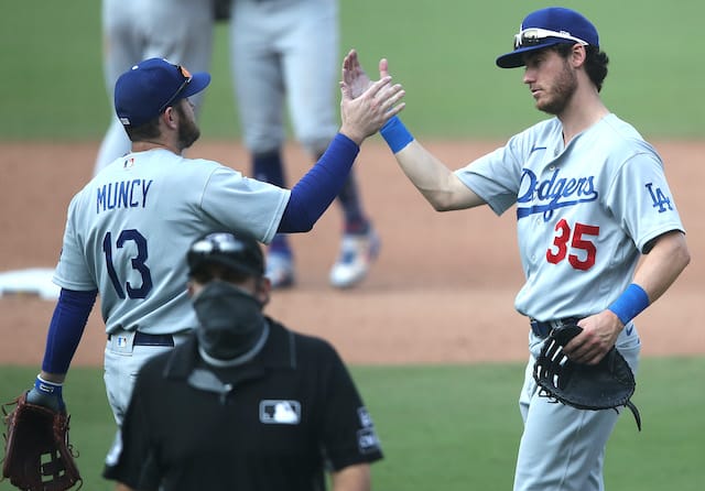 Cody Bellinger, Max Muncy, Dodgers win
