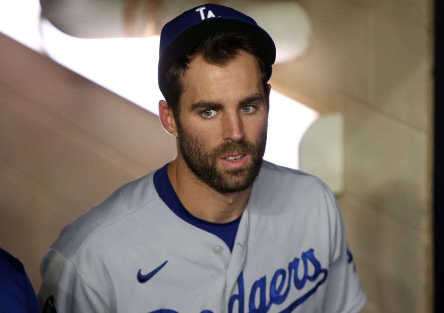 MLB - Back to LA! Chris Taylor is reportedly re-signing with the