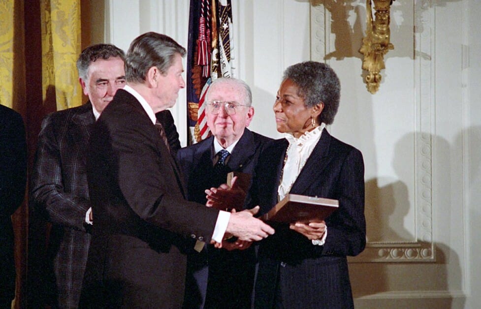 Jackie Robinson, Rachel Robinson, Ronald Reagan, Presidential Medal of Freedom