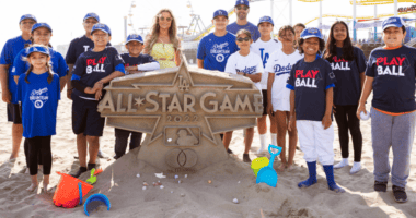 Andre Ethier, Kelly Nash, Oceanfront, 2022 MLB All-Star Week Los Angeles
