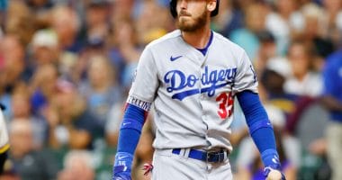 2022 Dodgers Dress-Up Day: Cody Bellinger Misunderstood Justin Turner's  Chippendales Costume