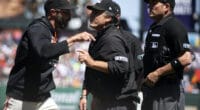 Gabe Kapler ejected, umpires