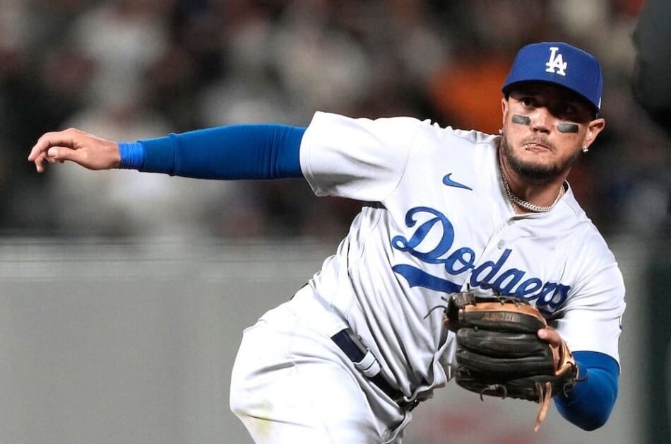 Dodgers get important Miguel Rojas injury update