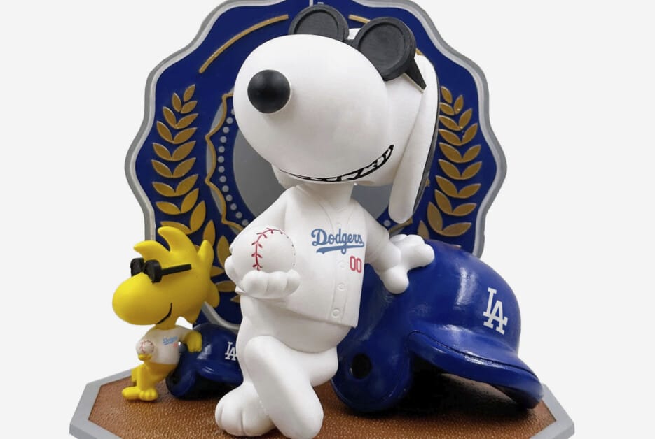 August 19, 2023 Los Angeles Dodgers - LeBron James Bobblehead - Stadium  Giveaway Exchange