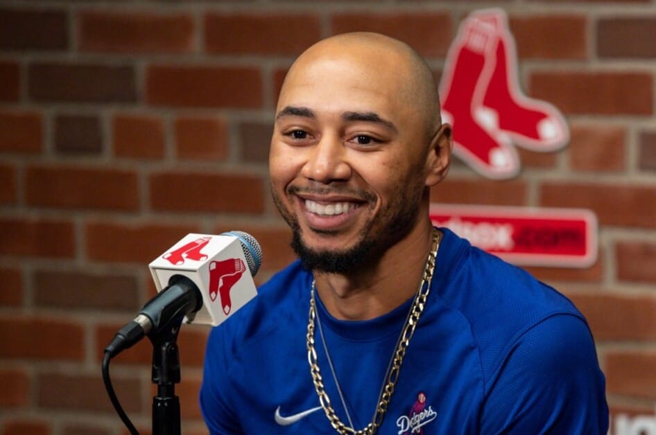 Dodgers, cerca de renovar a Mookie Betts por 13 años y 380 MDD