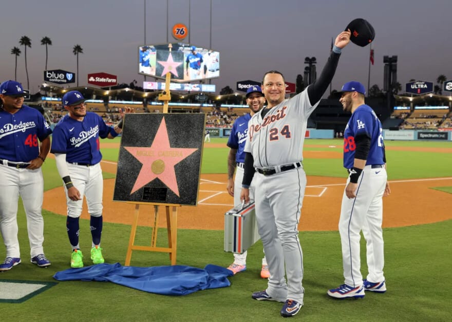 Miguel Cabrera's 511th home run lifts Tigers, who sweep Royals 8-0 and 7-3