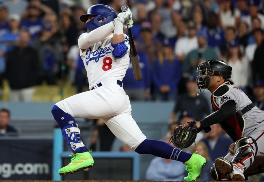 Dodgers Value Kiké Hernández's Postseason Experience