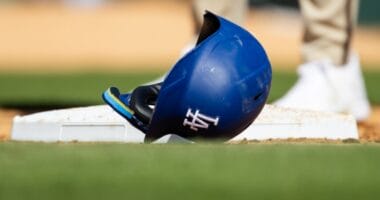 Dodgers helmet, base, 2024 Spring Training