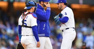 Austin Barnes, Mark Prior, Alex Vesia, mound visit