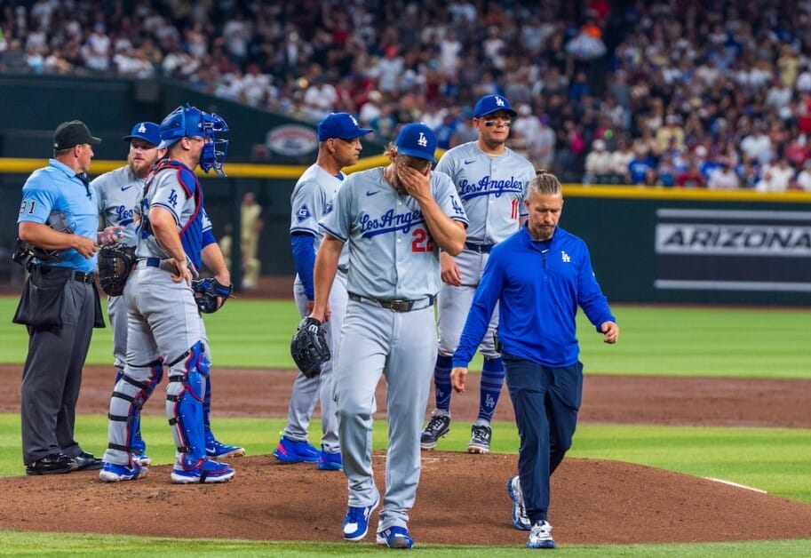 Clayton Kershaw, Thomas Albert, Will Smith, Dave Roberts, Miguel Rojas, Max Muncy