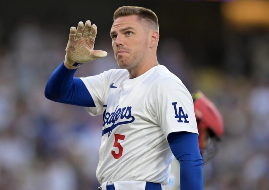 Dodgers Injuries: Freddie Freeman Playing Through Hairline Fracture