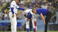 Dave Roberts, Teoscar Hernández, trainer Thomas Albert